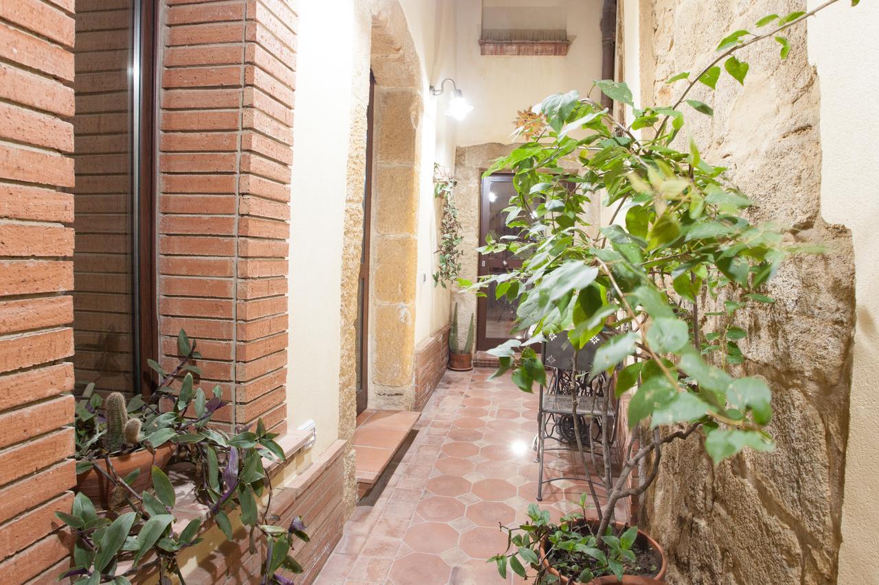 Trio D'Archi - Il Cortiletto Villa Caltagirone Exteriör bild